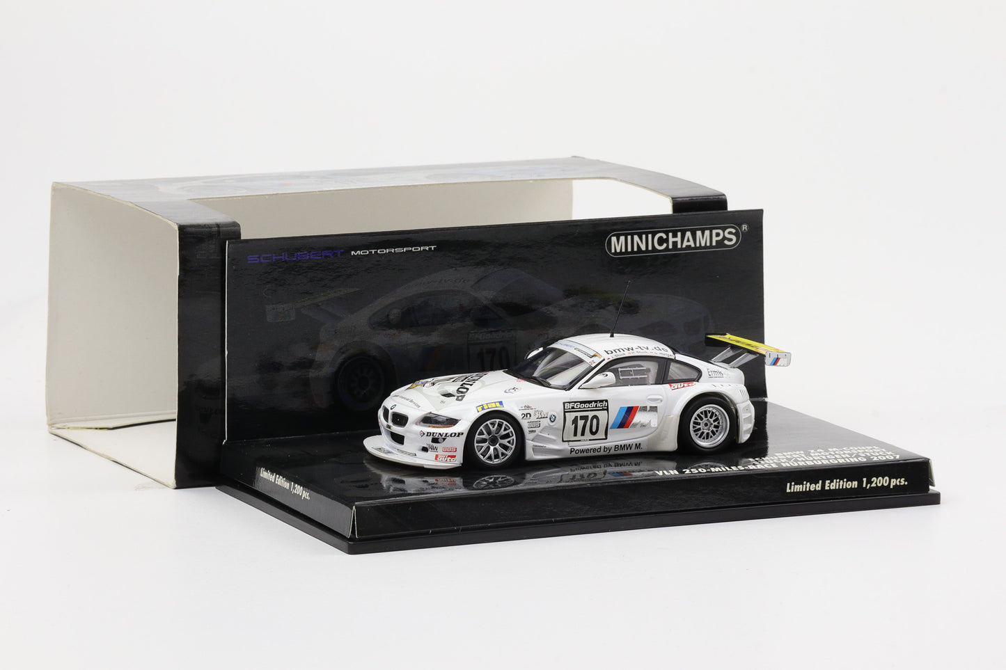 1:43 Minichamps BMW Z4 M Coupe Schubert Motorport VLN 250 Nürburgring 2007