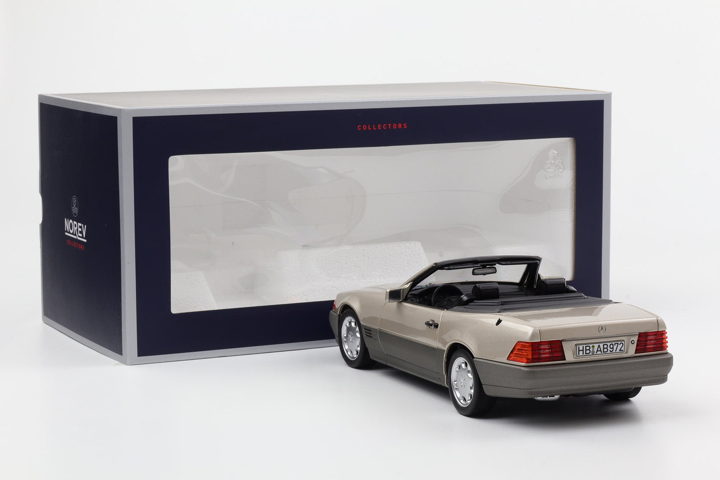 1:18 Mercedes-Benz 500 SL Roadster Softtop R129 1989 Rauchsilber 1:18 Norev