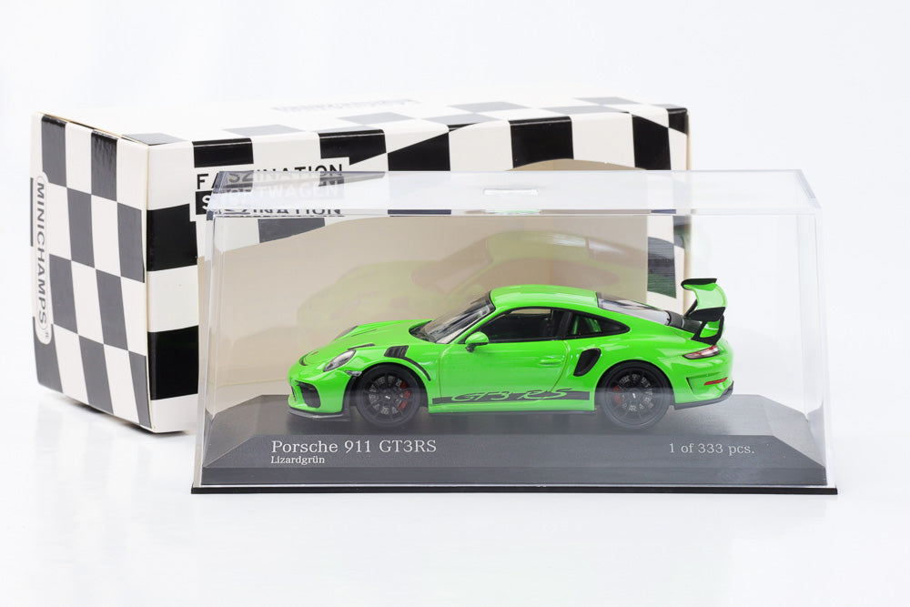 1:43 Porsche 911 GT3 RS 991.2 lizard green lettering black rims Minichamps
