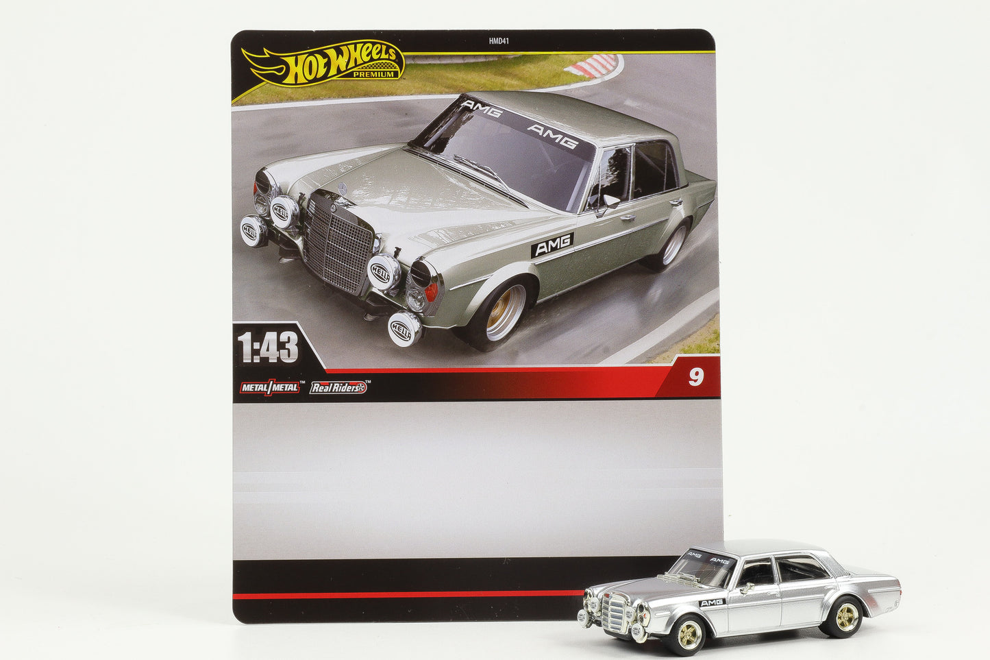 1:43 Hot Wheels Premium 2024 Real Riders Mercedes 300 SEL 6.8 AMG silver