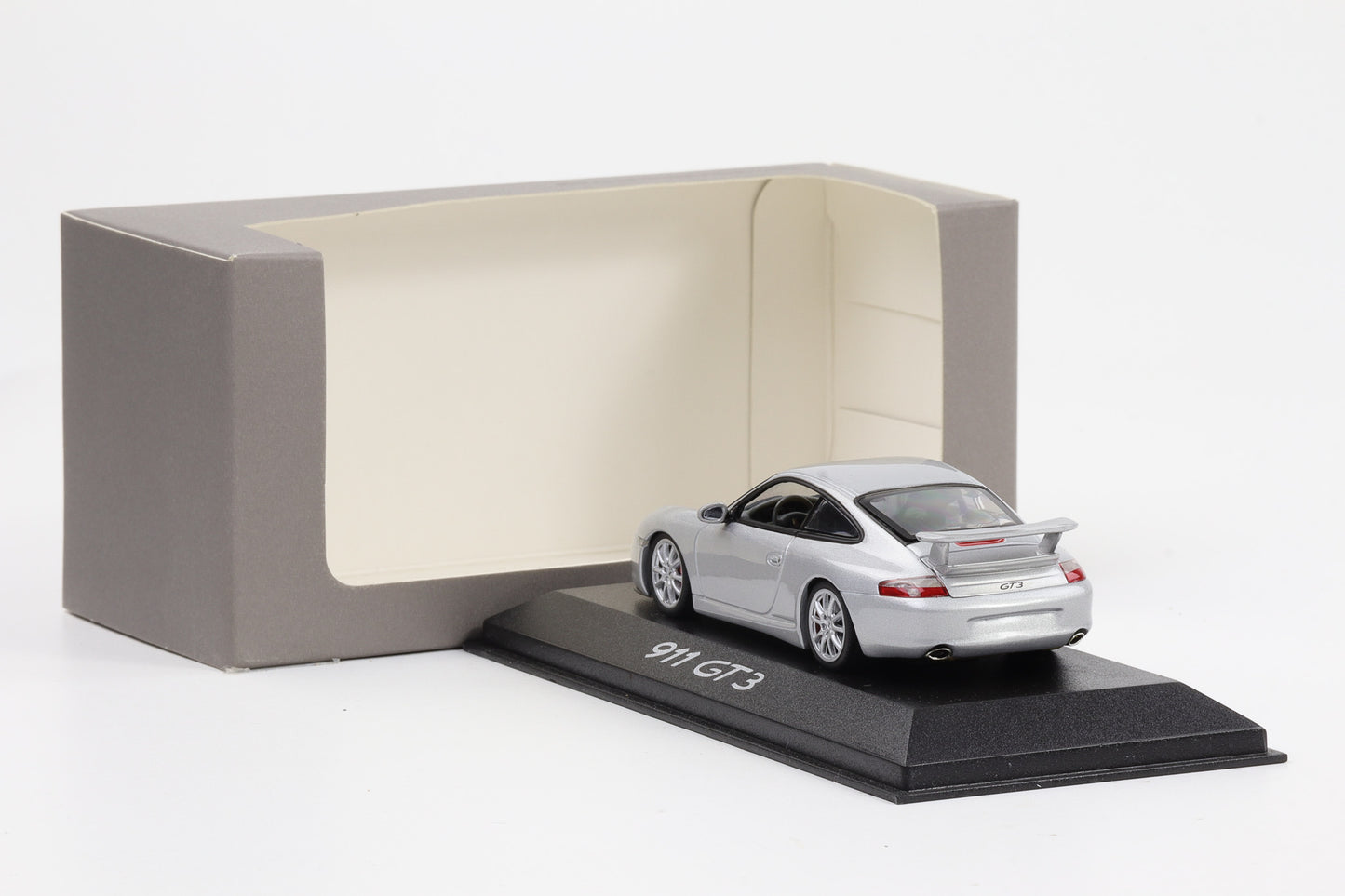 1:43 Porsche 911 996 II GT3 2002 silber WAP02009513 Dealer