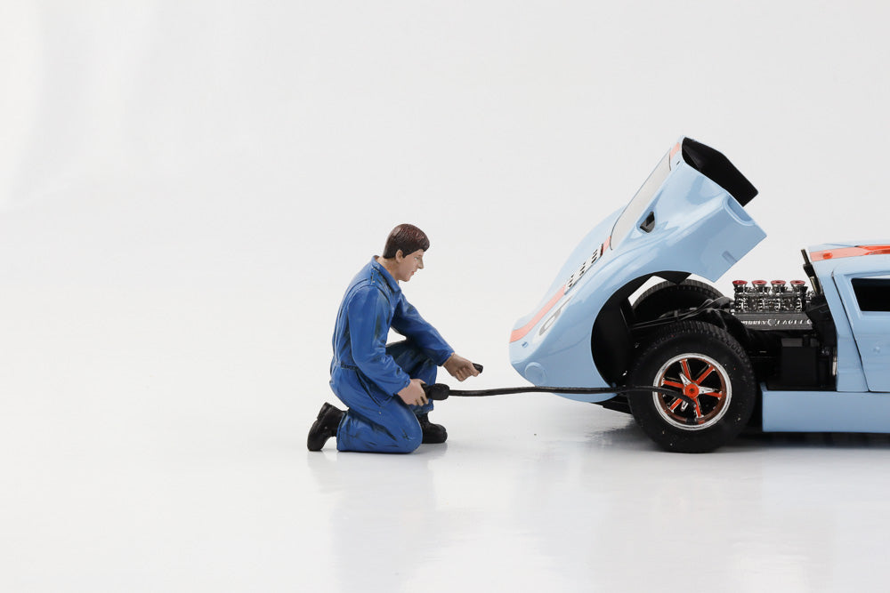 1:18 Figur Mechaniker Tony Anzug blau Reifendruck American Diorama Figuren