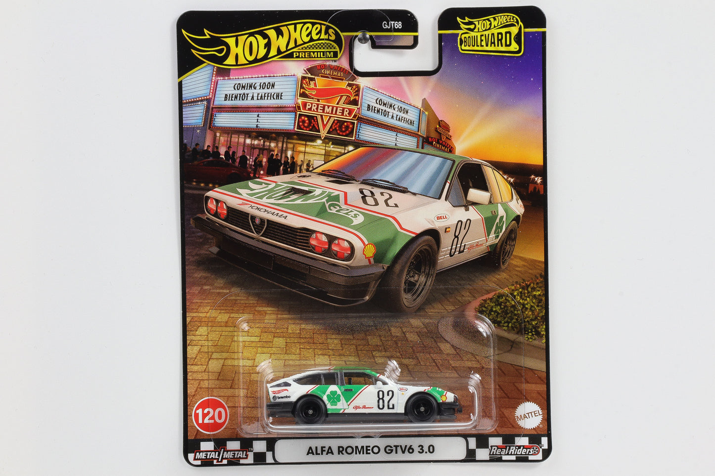 1:64 Hot Wheels Boulevard Alfa Romeo GTV6 3.0 #82 weiß-grün Nr. 120