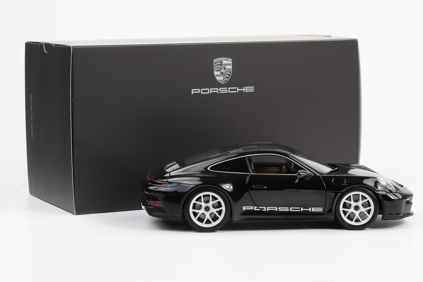 1:18 Norev Porsche 911 992 S/T Coupe 2023 dunkeloliv WAP Dealer