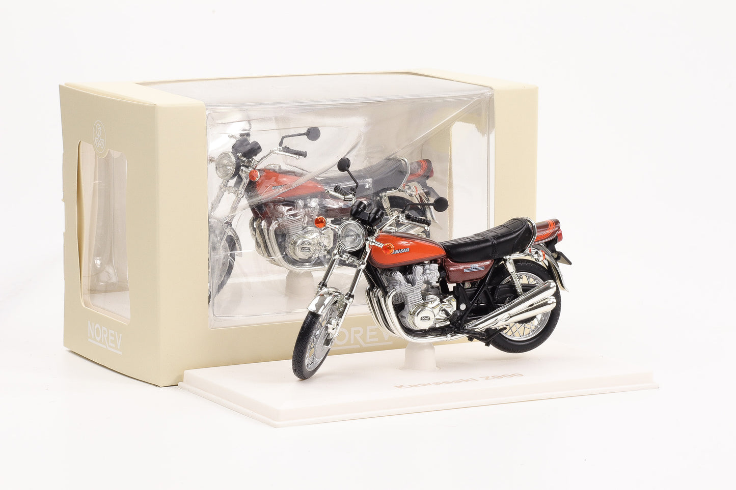 1:18 Kawasaki Z900 orange 1973 Motorrad Bike Norev 182031