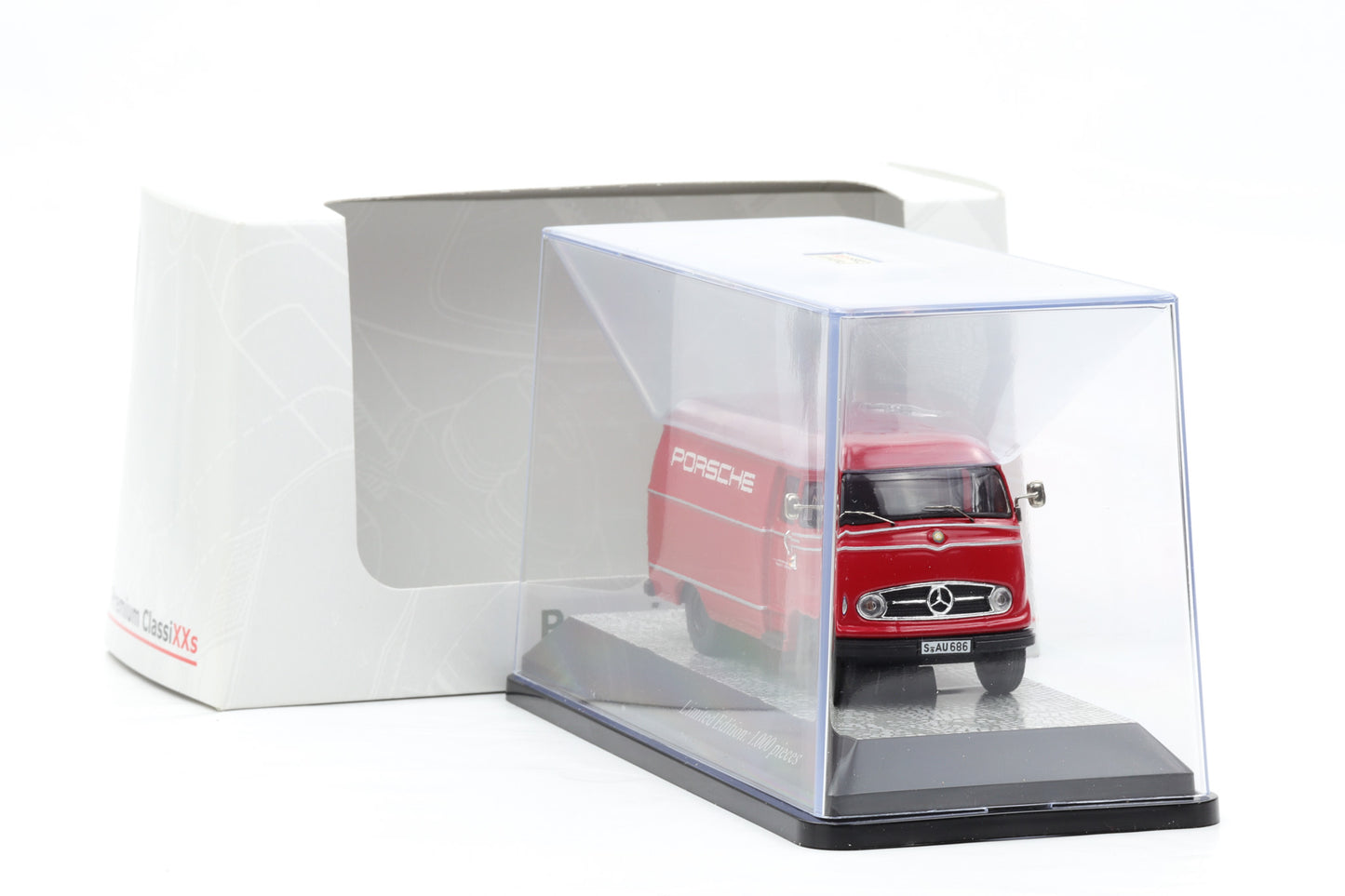 1:43 Premium ClassiXXs 11007 L319 Porsche Renndienst rot 1966