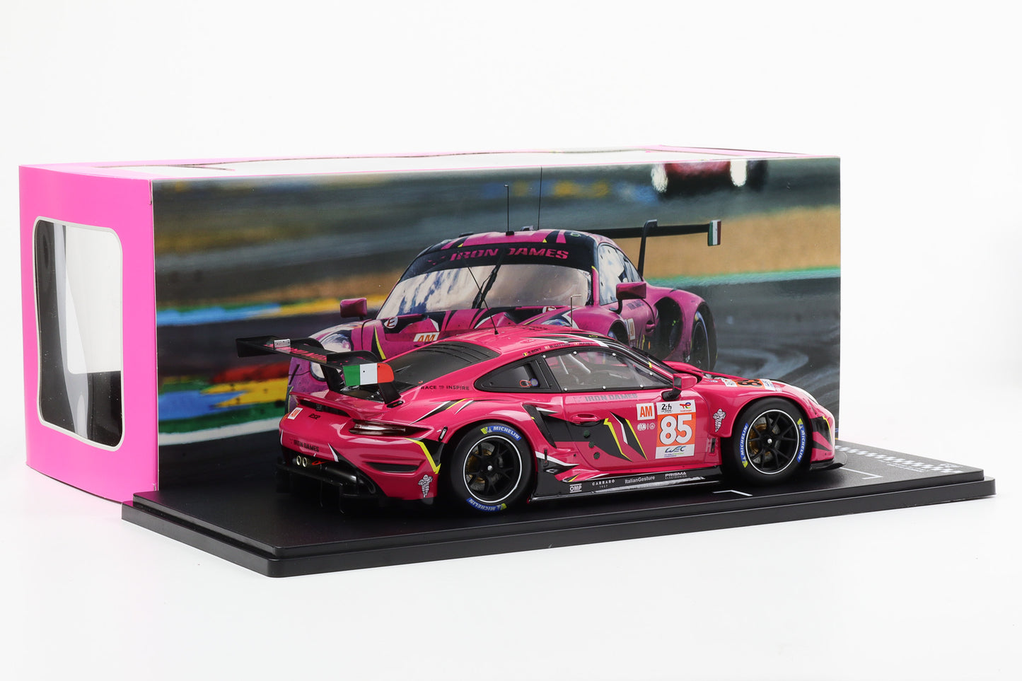 1:18 Porsche 911 RSR #85 Iron Dames 24h LeMans 2023 Bovy Gatting Frey 1:18 Ixo