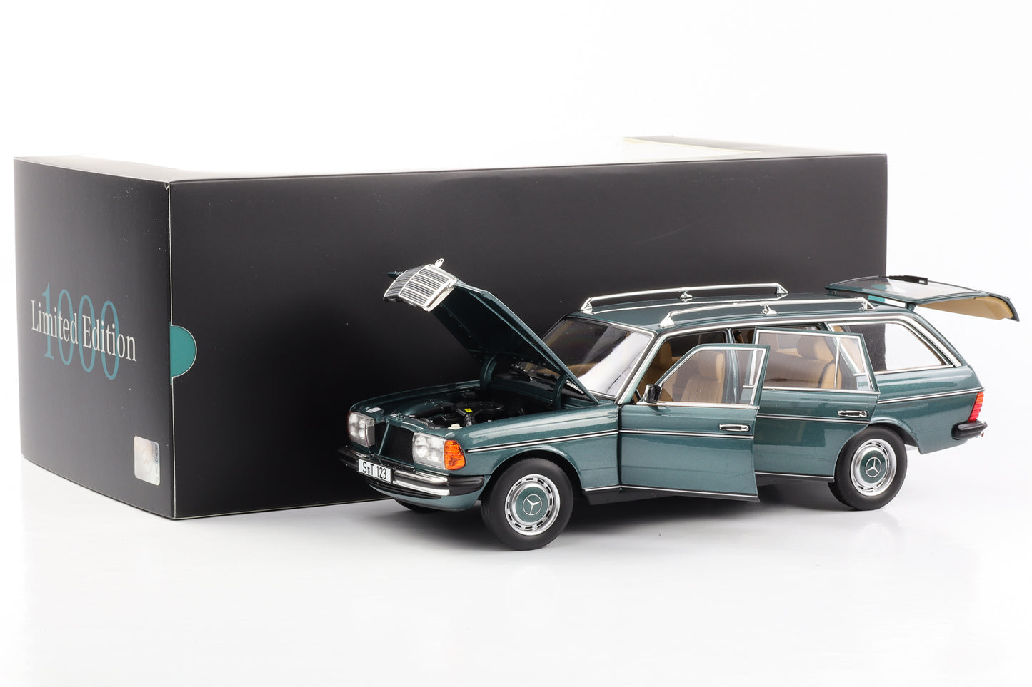 1:18 Mercedes-Benz 200 T-Modell S 123 1980 1985 petrol Norev DEALER
