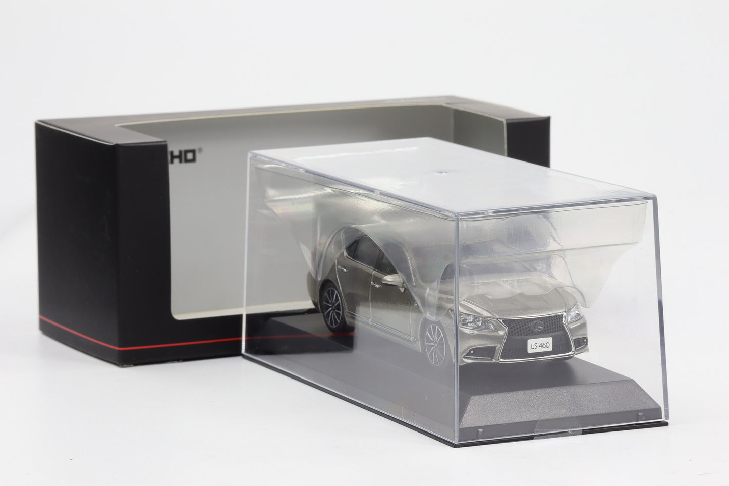 1:43 Kyosho Lexus LS460 F Sport Limousine Sonic Titanium 2015 03659T