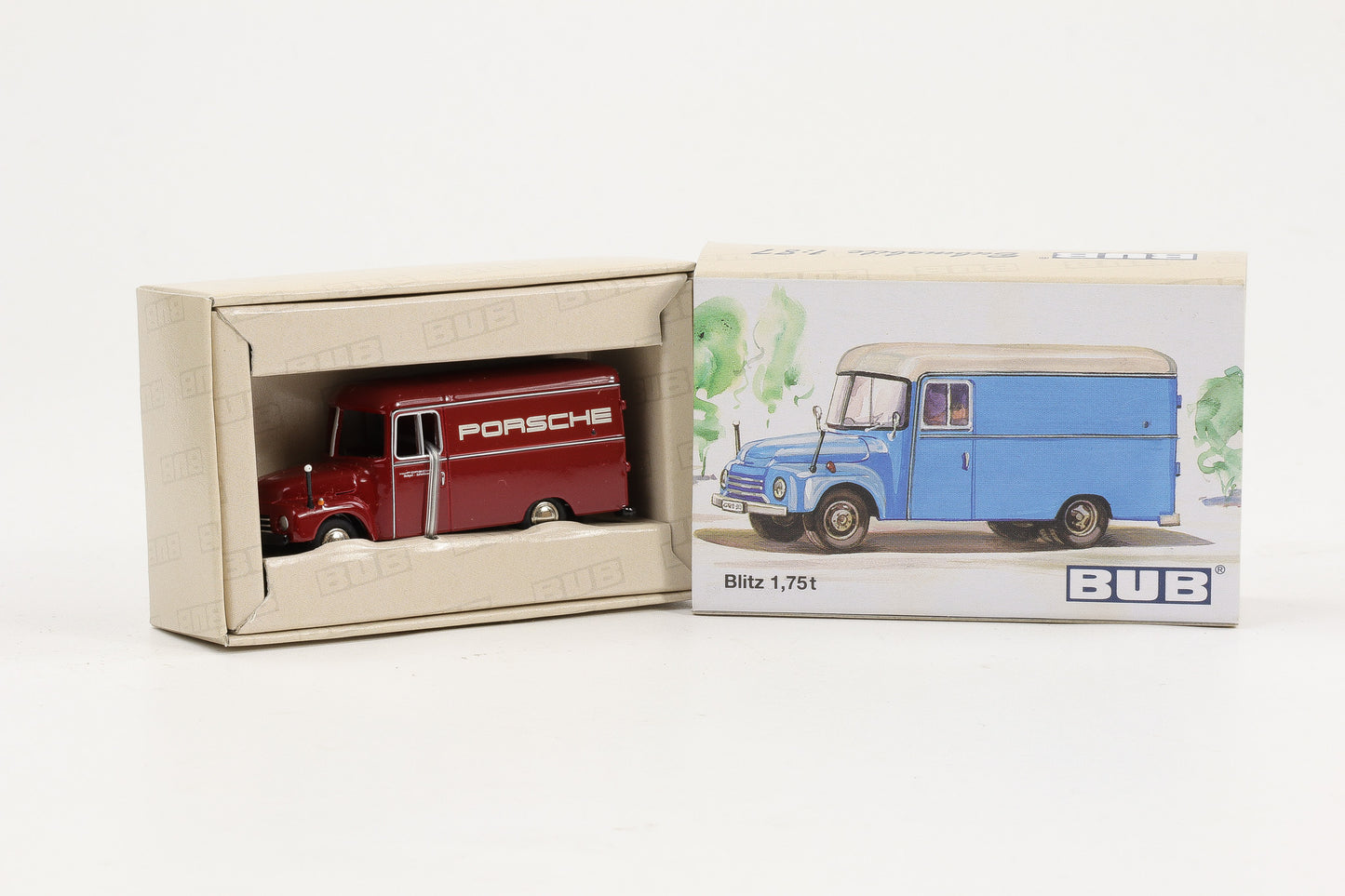 1:87 BUB Porsche Blitz 1,75t Kastenwagen Renndienst weinrot Limited 1500 Stk. Art.Nr. 06876