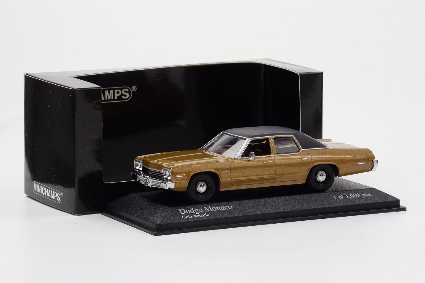 1:43 Minichamps Dodge Monaco Goldmetallic 1974