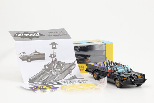 1:46 Corgi Toys Rocket Firing Batmobile with Figures Nr. 267 Repro