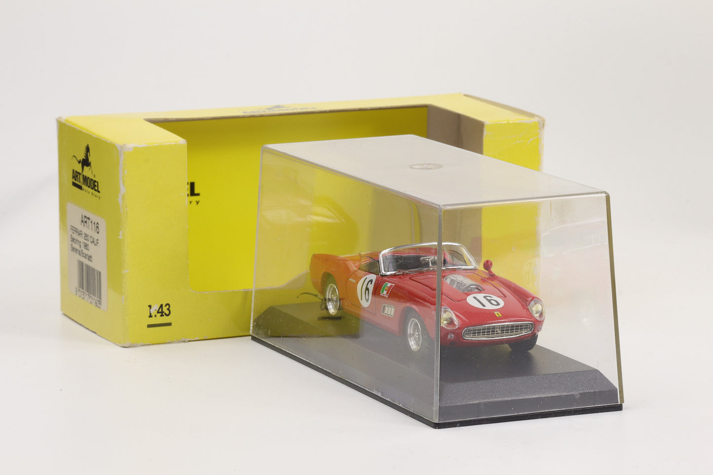 1:43 Art Model Ferrari 250 California Sebring 1960 #16 Serena Scarletti