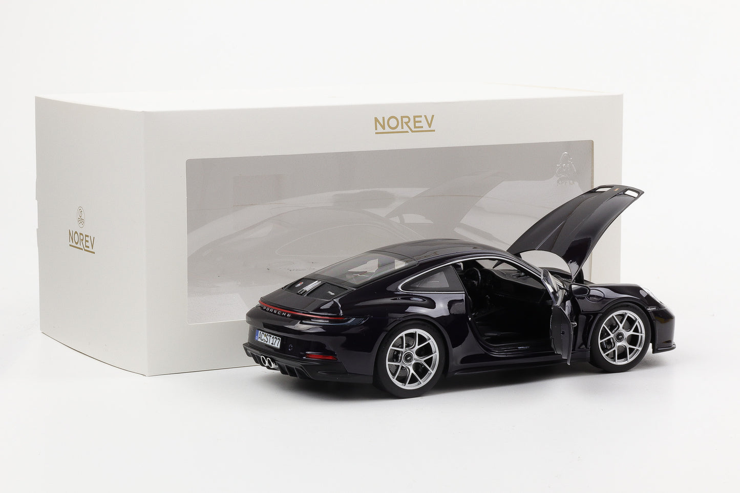 1:18 Norev Porsche 911 992 S/T Coupe 2023 violametallic 187471 limited