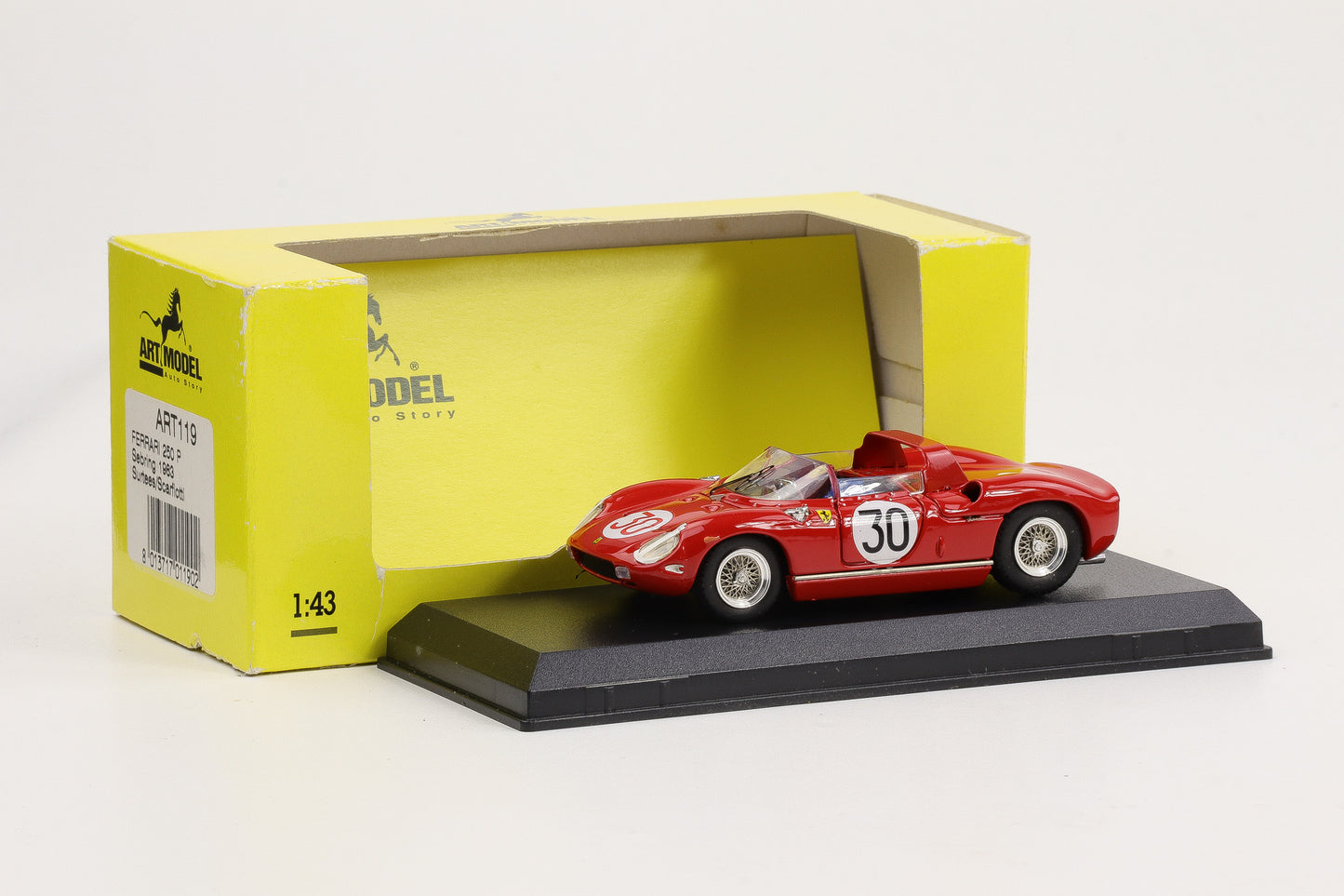 1:43 Art Model Ferrari 250 P Sebring 1963 #30 Surtees Scarfiotti