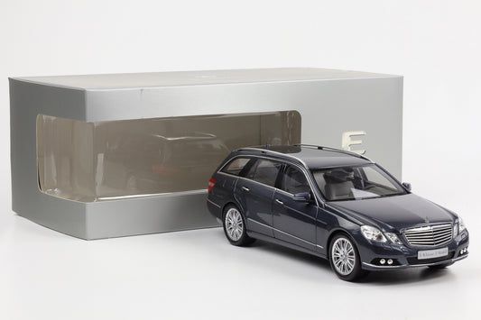 1:18 Minichamps Mercedes-Benz E-Klasse S212 T-Modell Tenoritgrau metallic