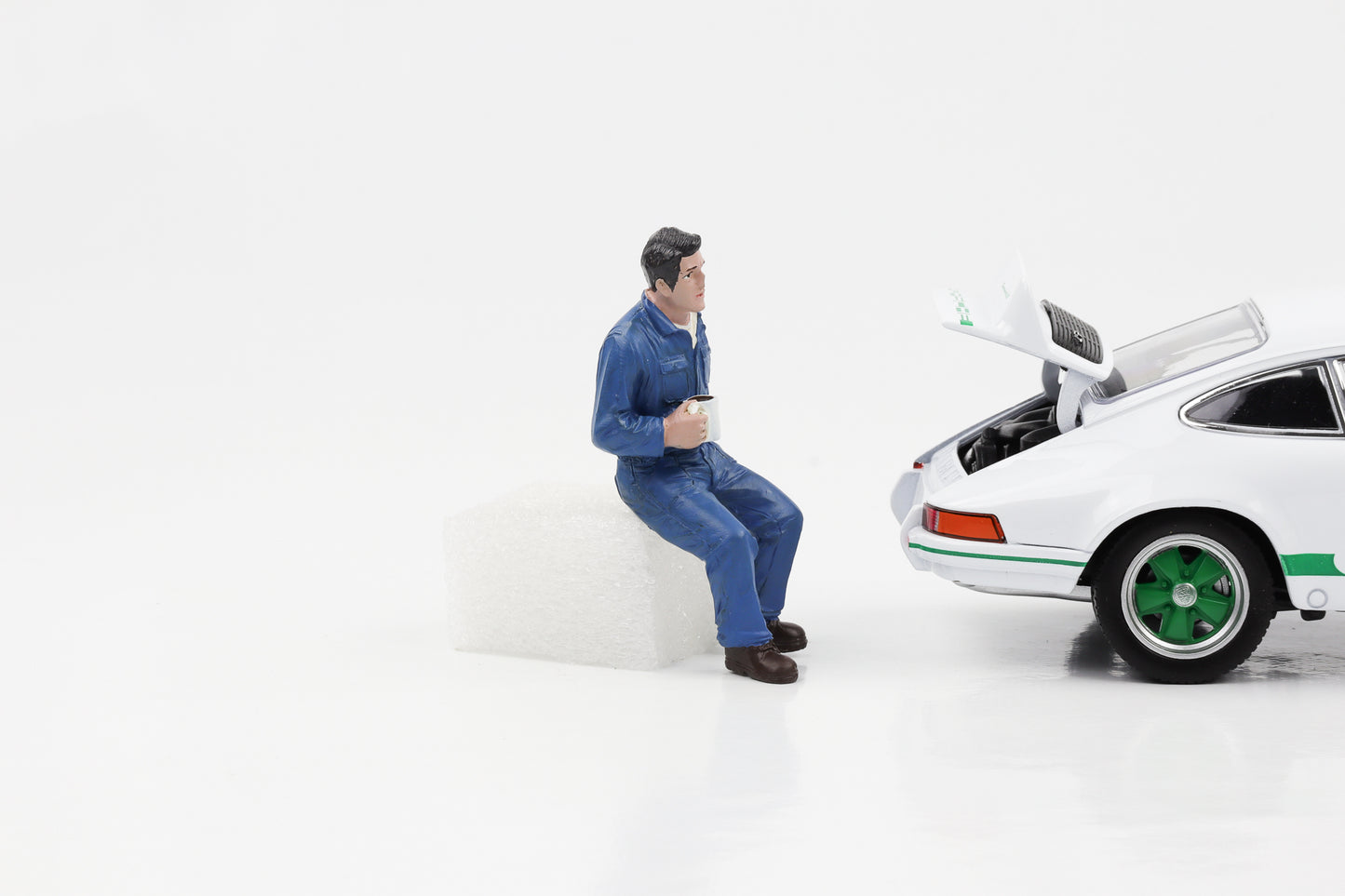 1:24 Figur Auto-Mechaniker Johnny trinkt Kaffee American Diorama Figuren