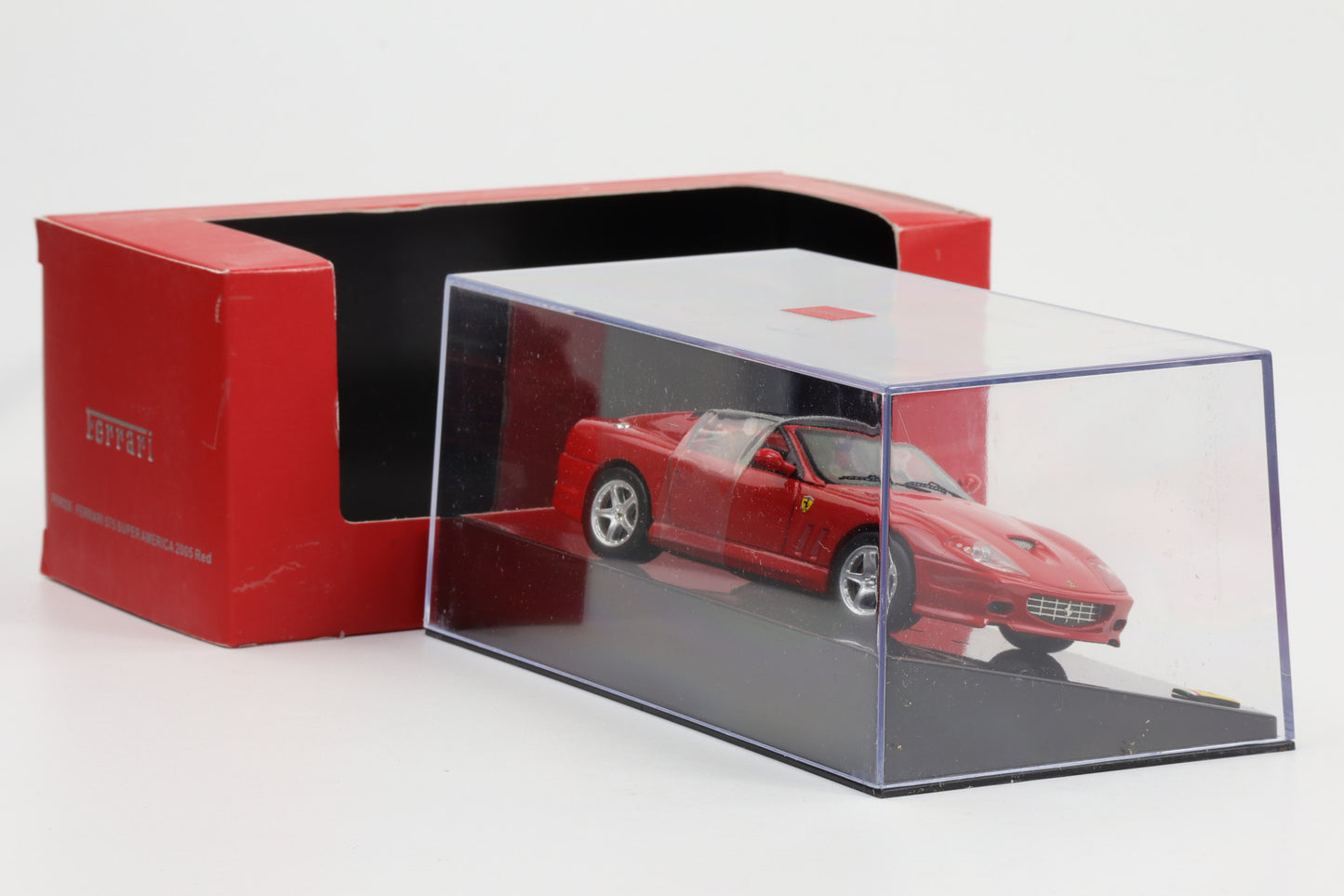 1:43 IXO Ferrari 575 rot Super America 2005 FER026