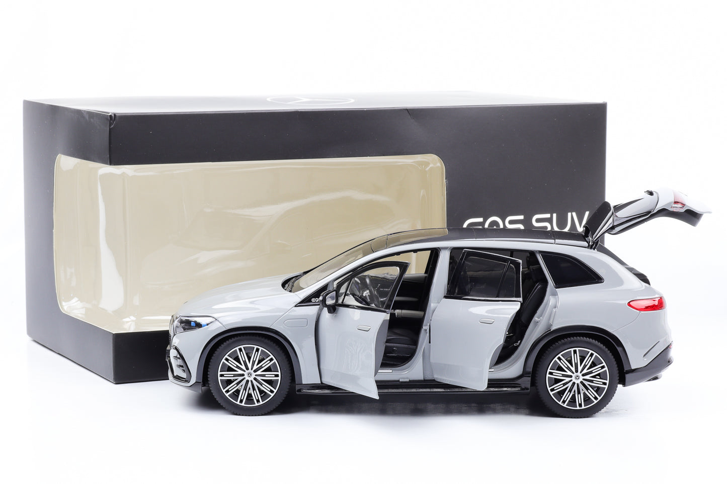 1:18 Mercedes-Benz EQ EQS SUV alpingrau uni NZG Dealer