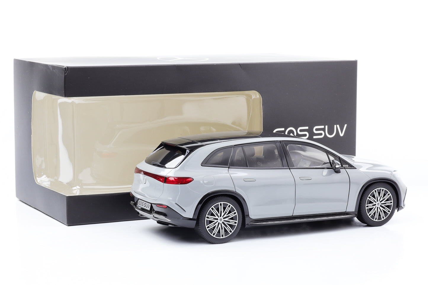 1:18 Mercedes-Benz EQ EQS SUV alpingrau uni NZG Dealer