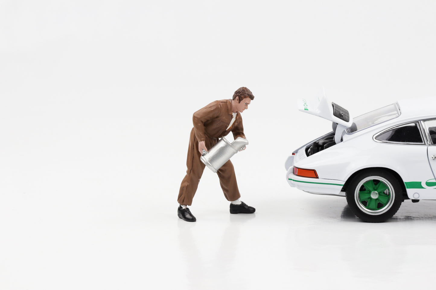 1:24 Mechaniker Le Mans Classic 50er Figur VI Ölkanne braun American Diorama Figuren