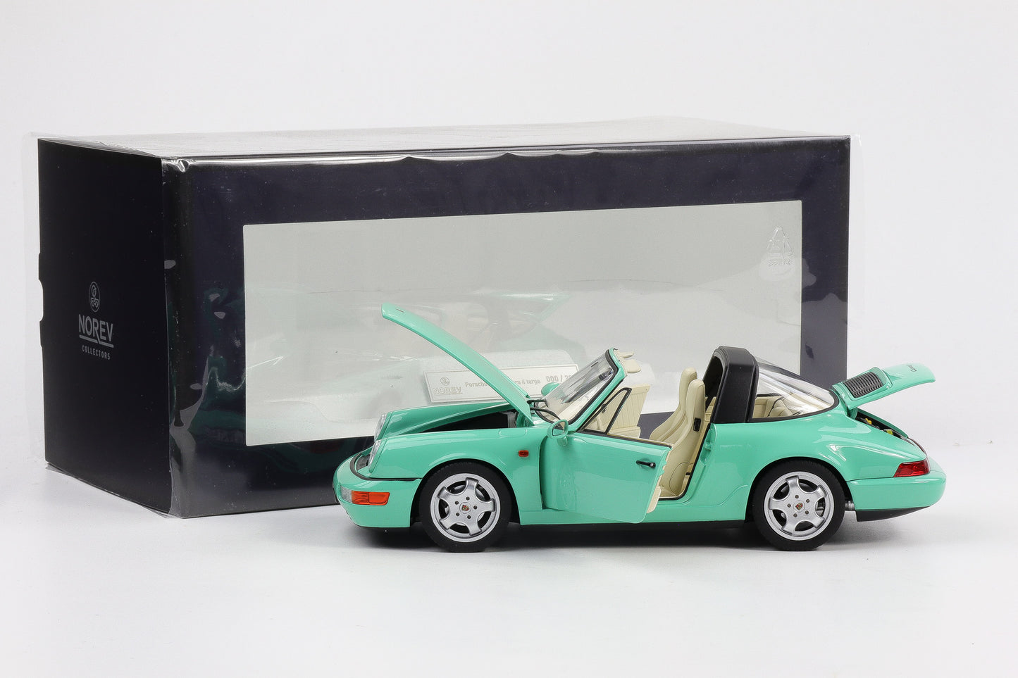 1:18 Porsche 911 964 Carrera 4 Targa Coupe mintgrün 1992 Norev full opening