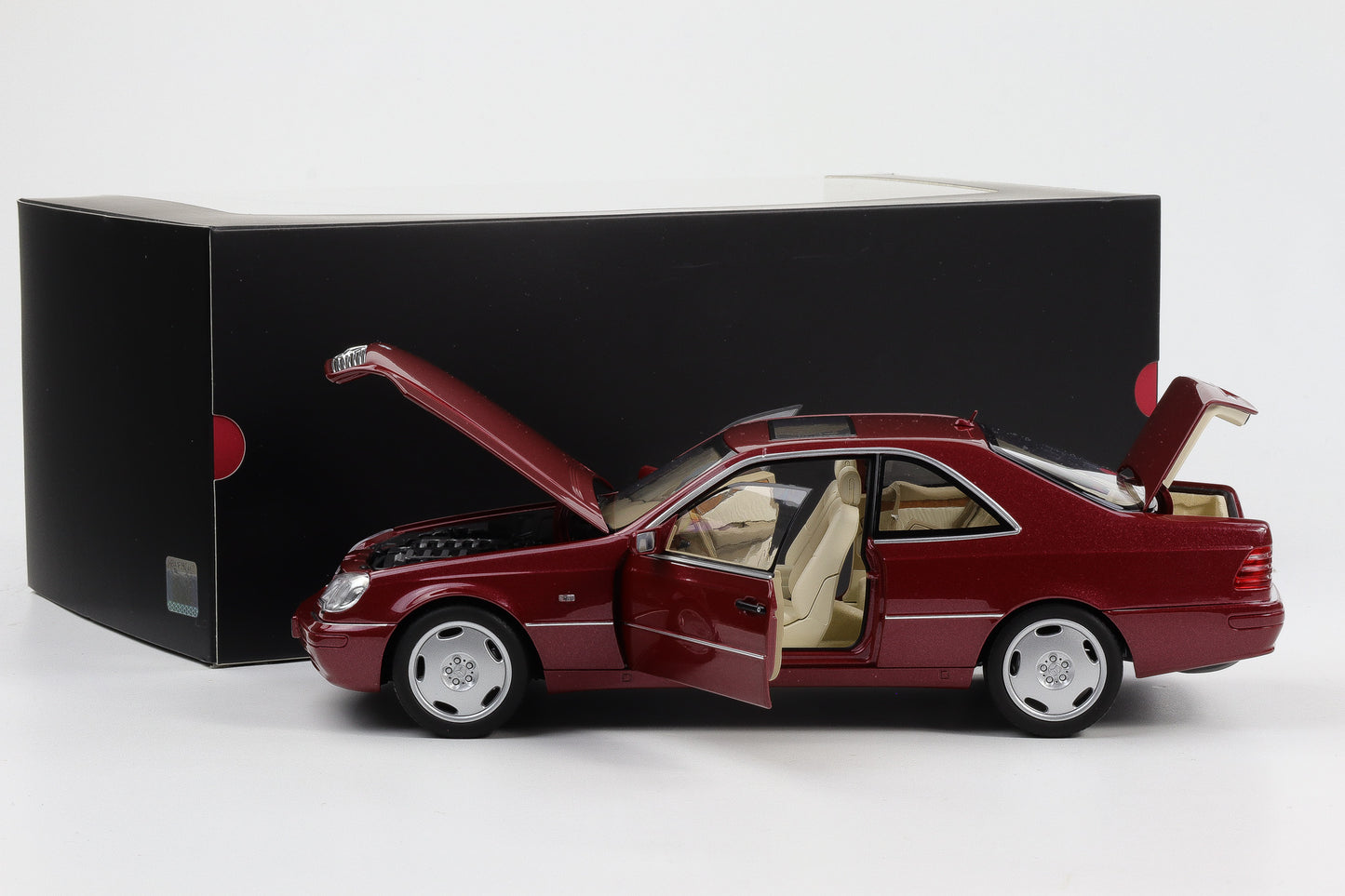 1:18 Norev Mercedes-Benz CL 600 Coupe C140 V12 almandinrot metallic Dealer