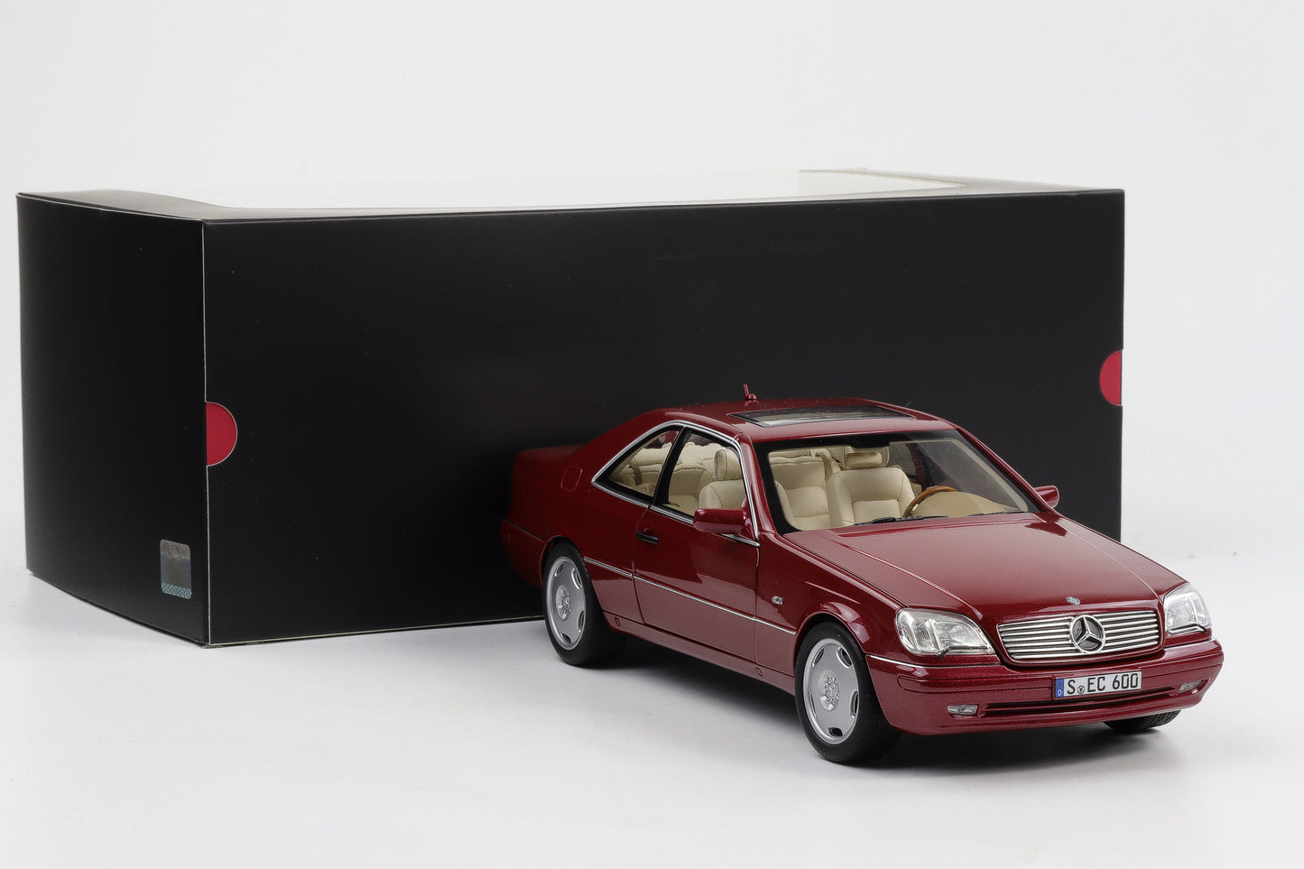1:18 Norev Mercedes-Benz CL 600 Coupe C140 V12 almandinrot metallic Dealer