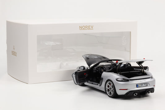 1:18 Norev Porsche 718 RS Spyder 2023 Weissach GT-silbermetallic 187270