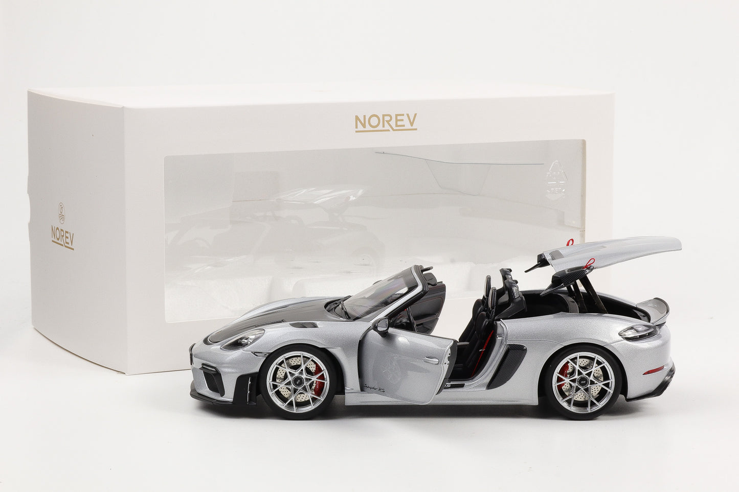 1:18 Norev Porsche 718 RS Spyder 2023 Weissach GT-silbermetallic 187270