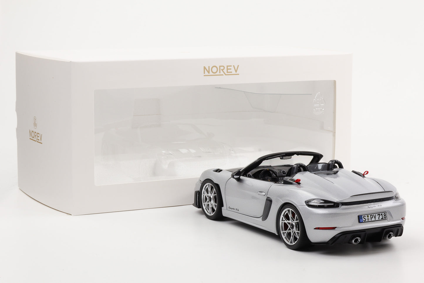 1:18 Norev Porsche 718 RS Spyder 2023 Weissach GT-silbermetallic 187270