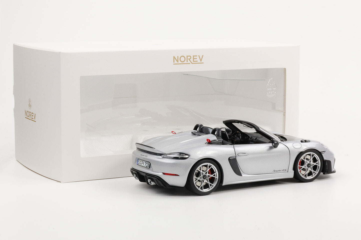 1:18 Norev Porsche 718 RS Spyder 2023 Weissach GT-silbermetallic 187270