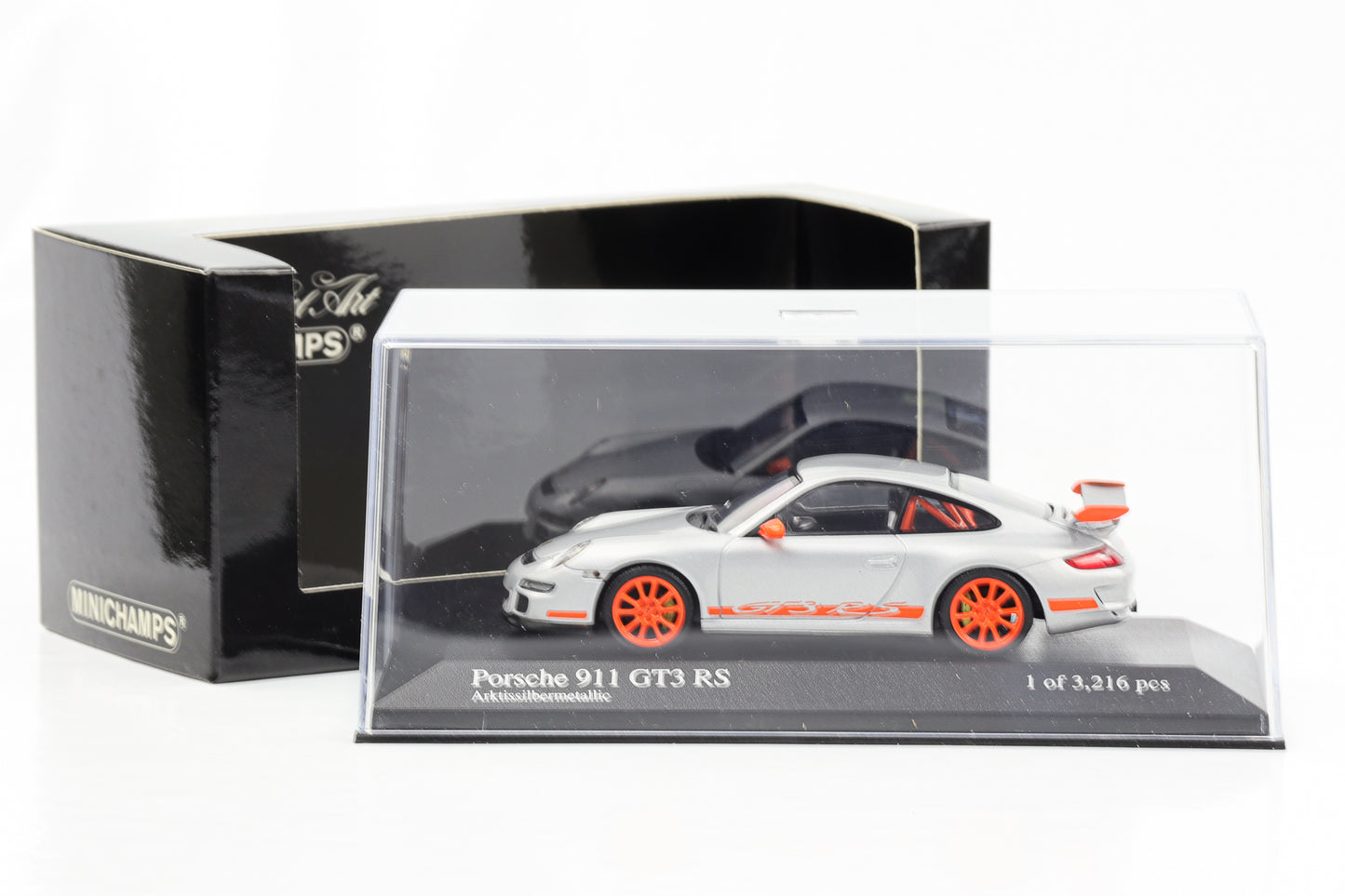 1:43 Porsche 911 997 GT3 RS 2006 arktissilbermetallic Minichamps