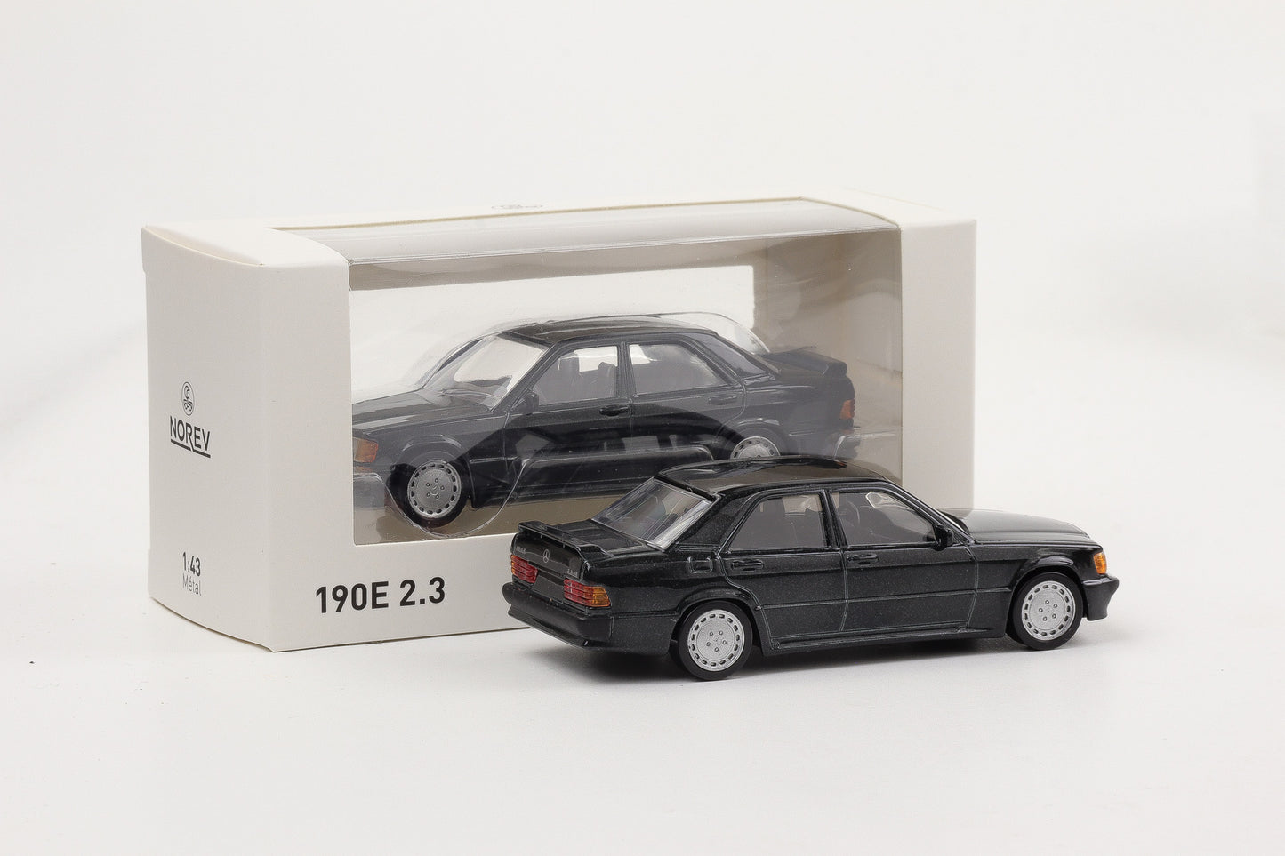 1:43 Mercedes-Benz 190E 2.3-16 W210 black metallic Norev Jet Car diecast