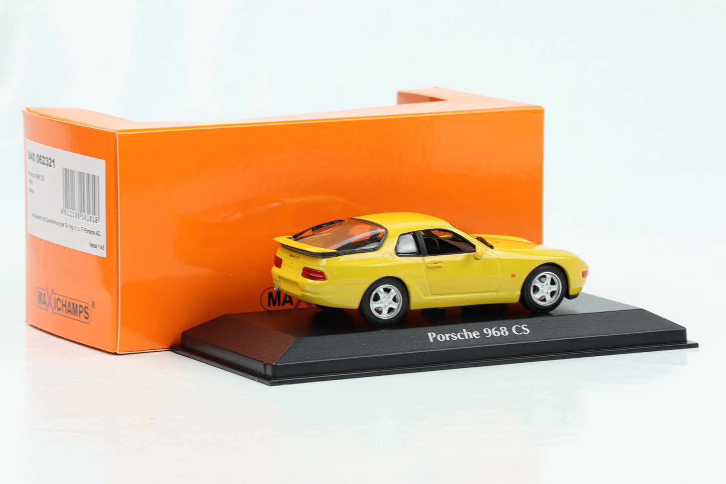 1:43 Porsche 968 CS Clubsport gelb 1993 Maxichamps Minichamps