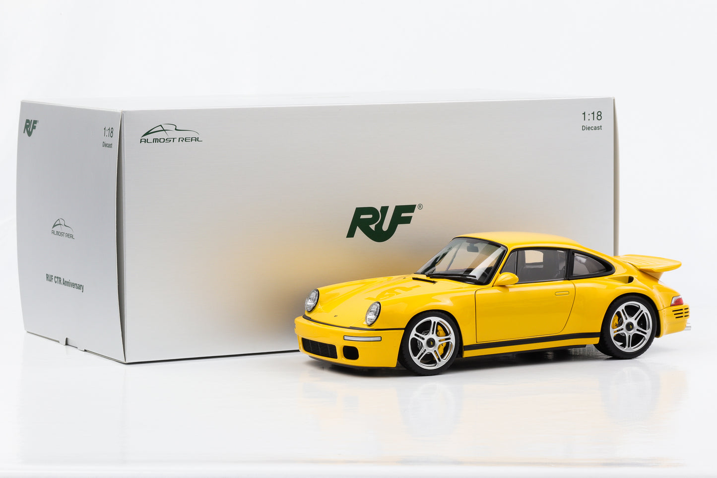 1:18 Porsche 911 RUF CTR Anniversary Baujahr 2017 blütengelb Almost Real