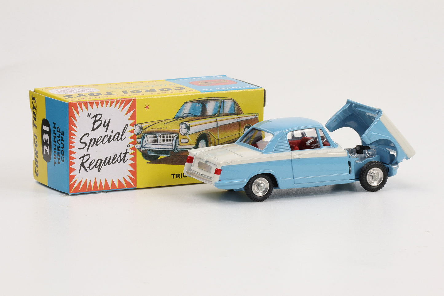 1:44 Corgi Toys Triumph Herald Coupe weiß-hellblau Nr. 231 Repro