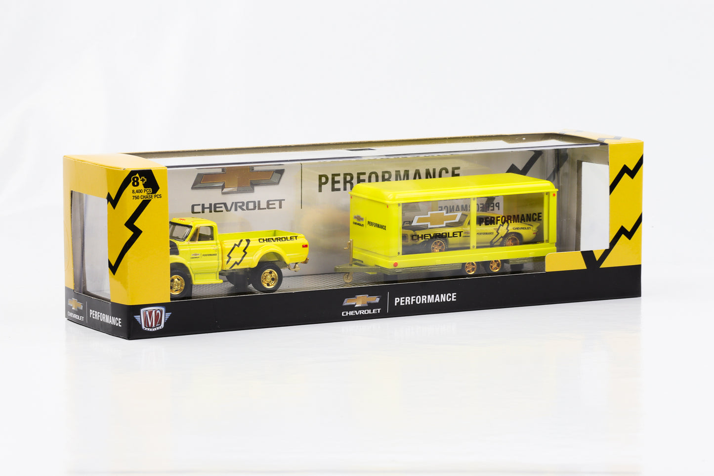 1:64 1970 Chevrolet C60 Truck & Chevrolet Camaro Z/28 RS PERFORMANCE M2 Machines