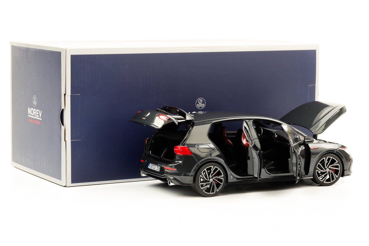 1:18 VW Golf VIII GTI 2021 black metallic Norev full opening