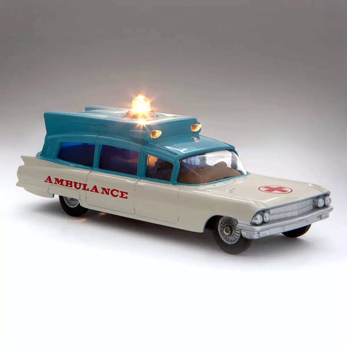 1:54 Corgi Toys Cadillac Chassis Superior Krankenwagen blau-weiß Nr. 437 Repro