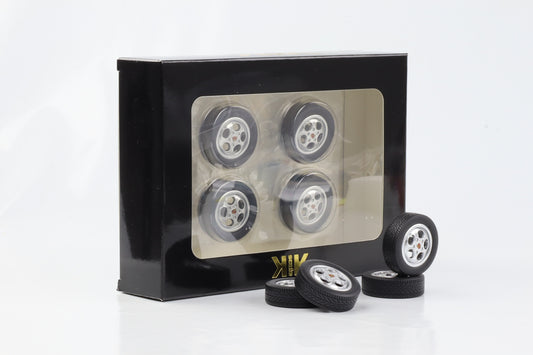 1:18 4 Felgen Set Porsche Telefonfelge schwarz/silber 35mm mit Reifen KK-Scale