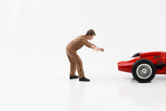 1:18 American Diorama Figur Le Mans Figur Race Day V Mechaniker Schwamm