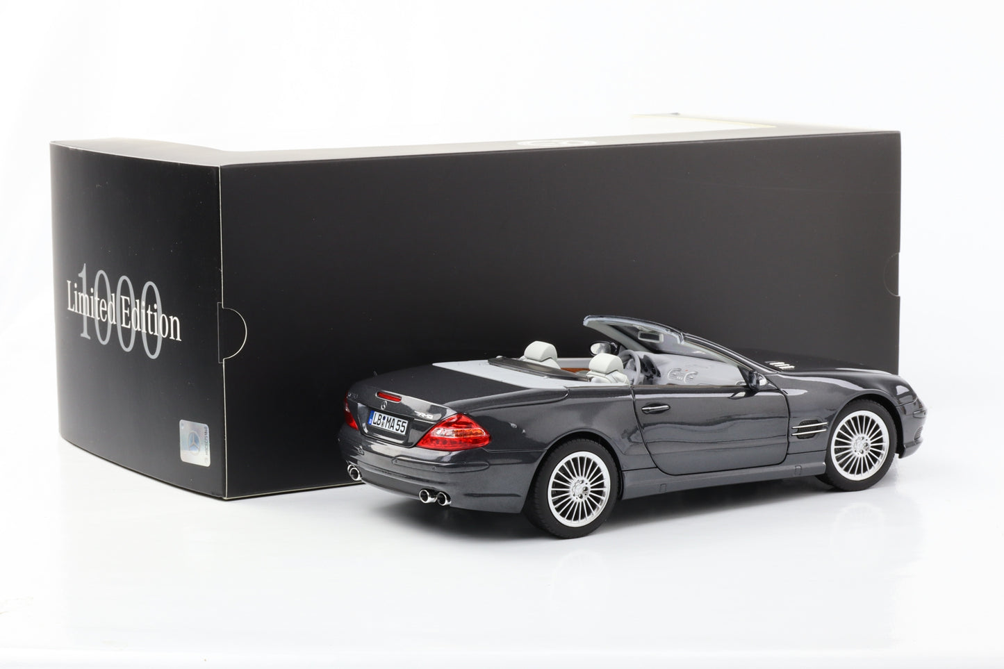1:18 Norev Mercedes-Benz SL55 AMG R230 mit Hardtop obsidianschwarz Dealer