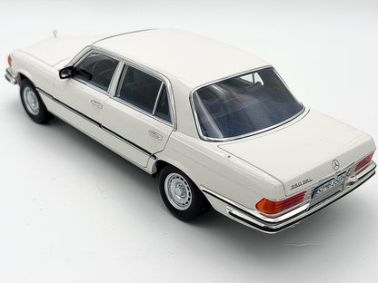 1:18 Norev Mercedes-Benz 350 SEL W116 1973/80 weiss full opening Dealer Edition NEU