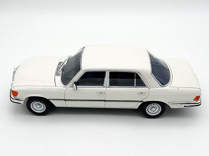 1:18 Norev Mercedes-Benz 350 SEL W116 1973/80 weiss full opening Dealer Edition NEU