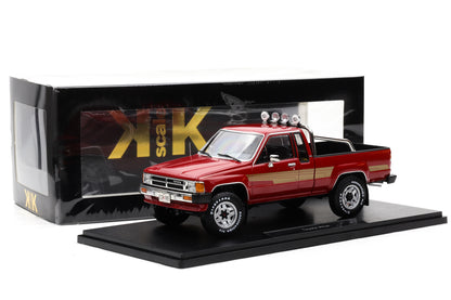 1:18 Toyota Hilux SR5 Truck Xtra Cab 4x4 1985 rot Decor gold KK Scale