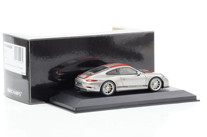 1:43 Porsche 911 991 R prata com listras vermelhas Minichamps