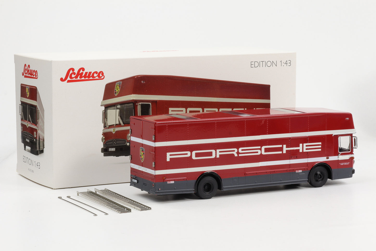 1:43 Porsche Mercedes-Benz Renntransporter LKW Truck O317 Schuco diecast