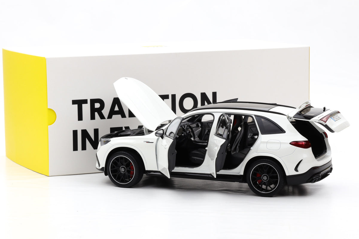 1:18 NZG Mercedes-Benz AMG GLC X254 63 S E Performance opalithweiß
