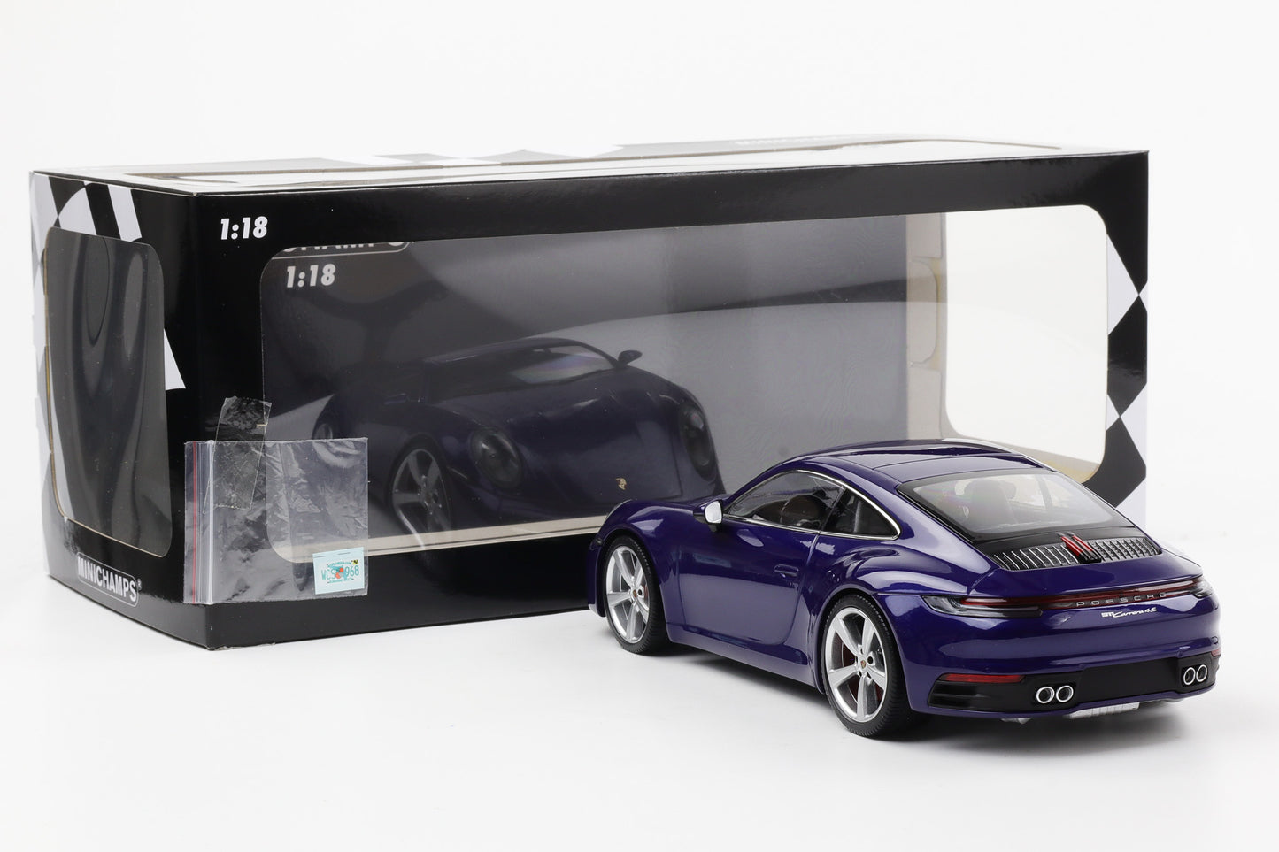 1:18 Minichamps Porsche 911 992 Carrera 4S 2019 Enzianblau-metallic Film Bad Boys